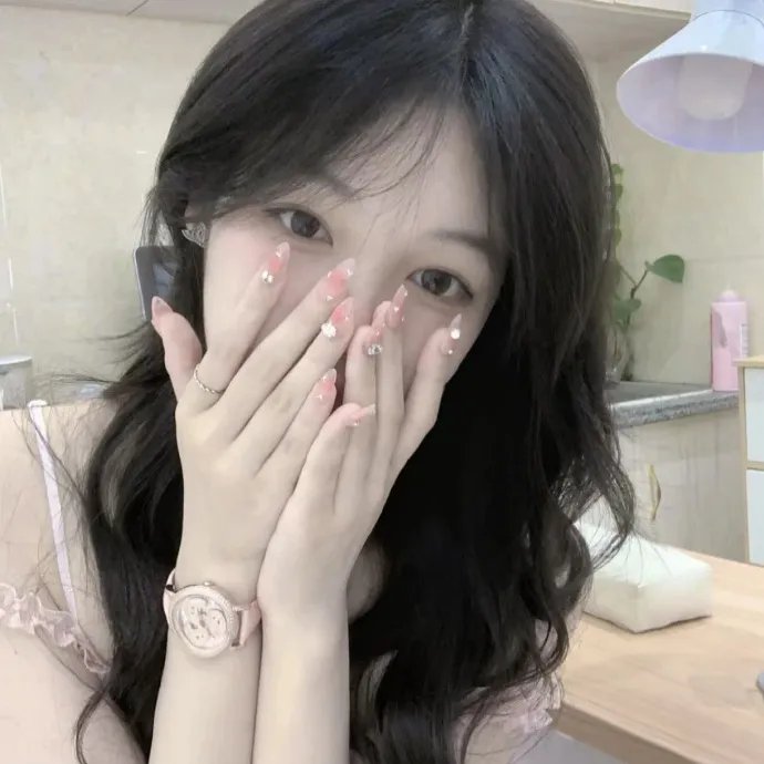 模模糊糊